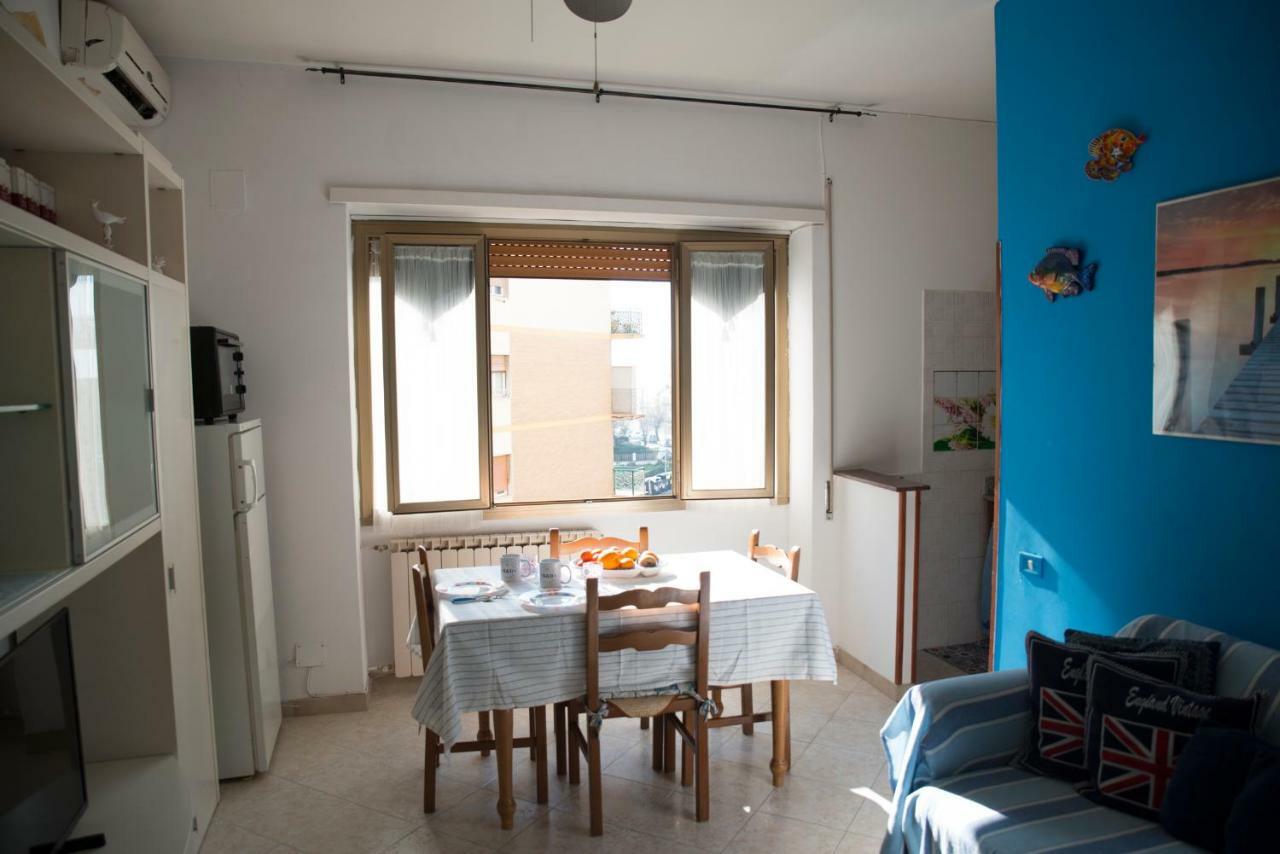 B&B Calypso Lido di Ostia Bagian luar foto